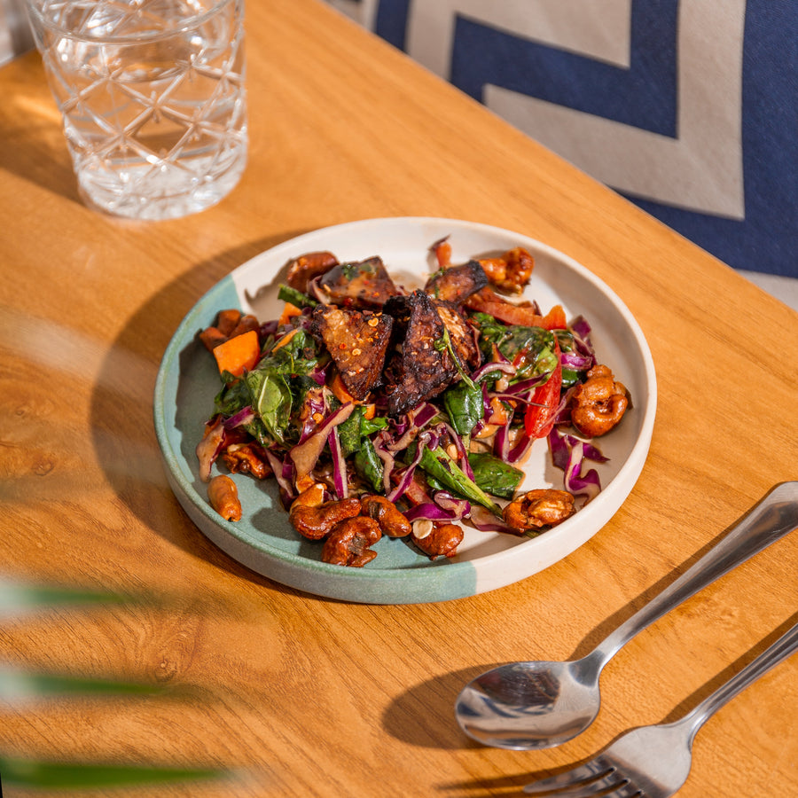Sweet & Spicy Thai Tempeh Salad With Peanut Butter Dressing