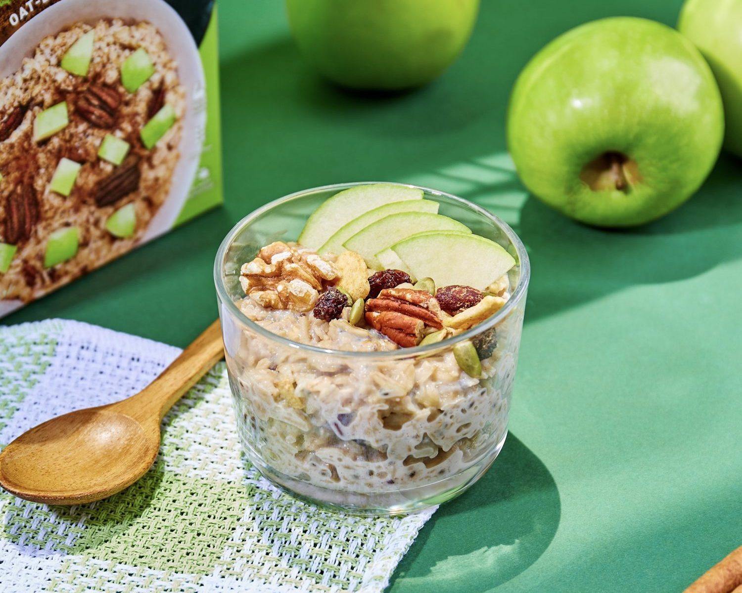 Apple Cinnamon Overnight Oats (Vegan and Dairy-Free!) - Amazin' Graze Singapore